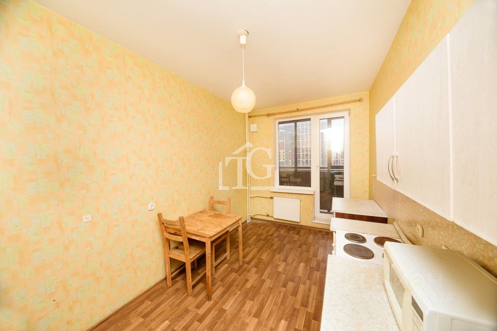 1-комнатная квартира в Приморском районе, рядом с метро. 41,9 м²