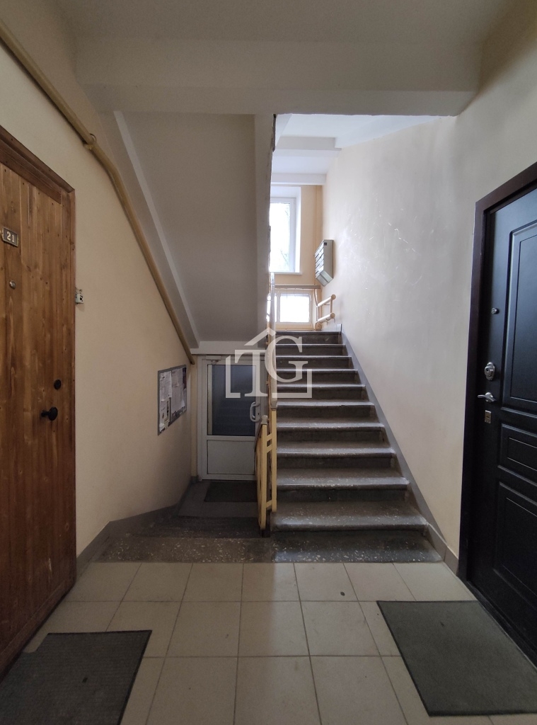 3-комнатная квартира у метро Горьковская Трёхкомнатная квартира 53,3 м², на