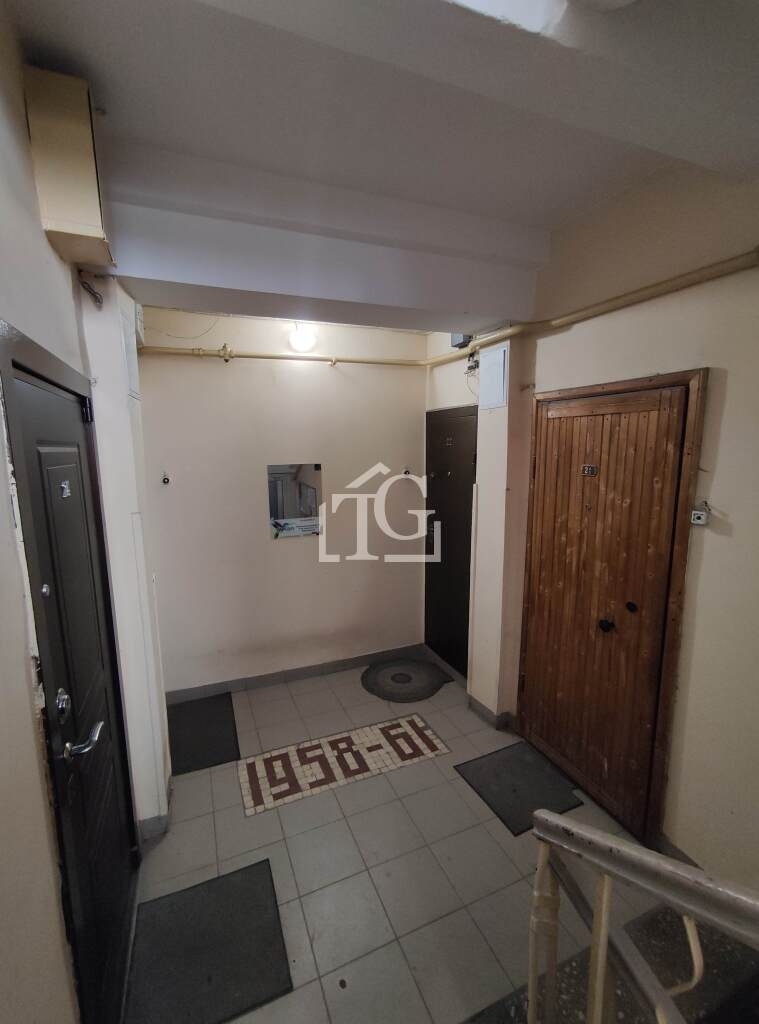 3-комнатная квартира у метро Горьковская Трёхкомнатная квартира 53,3 м², на