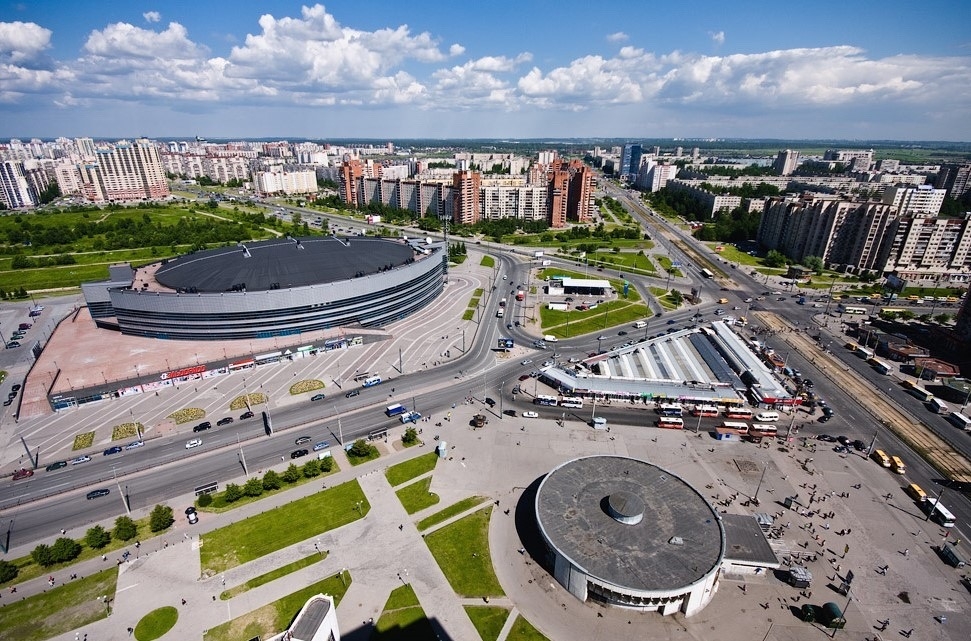 Вы часто спрашиваете, какой район Петербурга лучше