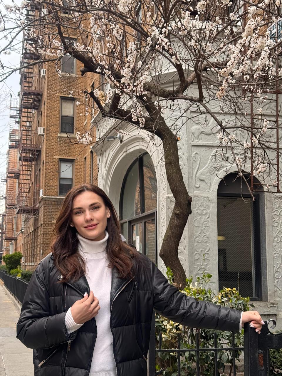 Недавно вернулась из Нью-Йорка и хочу поделиться своей профдеформацией 😃

Гуляя